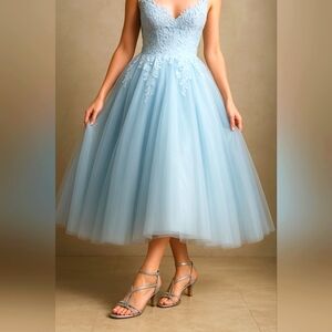 Vintage Manhattan Collection Silver Strappy Heels Sz 8 Rhinestone Embellished